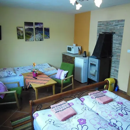 Emka Quarto em Acomodações Particulares